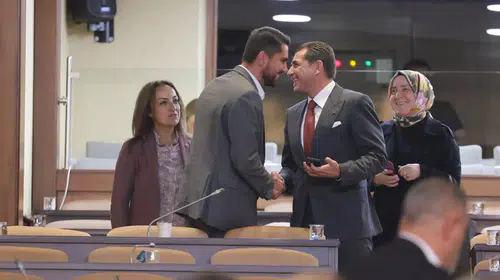 İBB meclis üyesi Ekrem Eray Arda CHP'den istifa etti