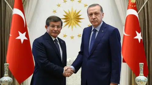 Ahmet Davutoğlu, Cumhurbaşkanı Erdoğan'ı oğlunun nikahına davet etti