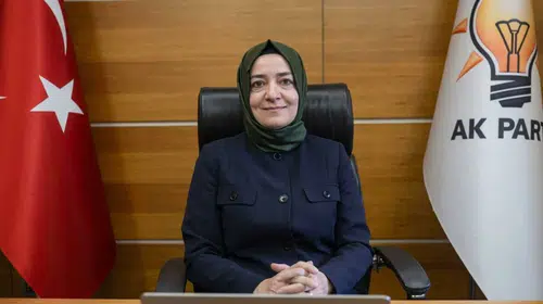 Fatma Betül Sayan Kaya'nın adı AKP sitesinden silindi