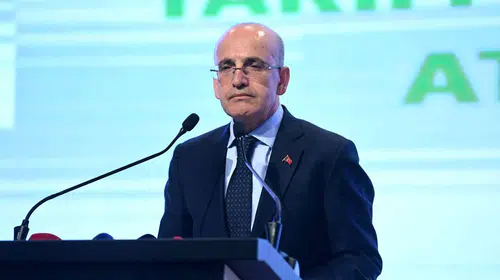 Mehmet Şimşek: Dolaylı vergilerin payı 2026'da yüzde 61,8'e inecek