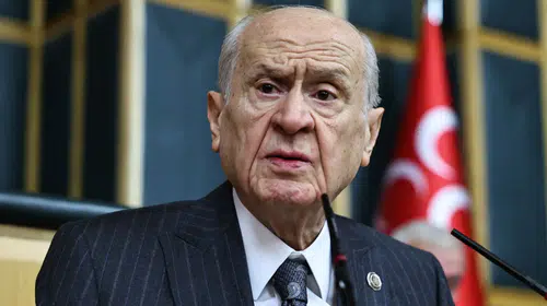 Bahçeli: İmralı'daki konutta Öcalan gazetecilerle görüşsün