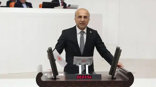 Yeni Parti'li Genç: Belediyeleri hanenize yazabilirsiniz ama halkın iradesini yazamazsınız