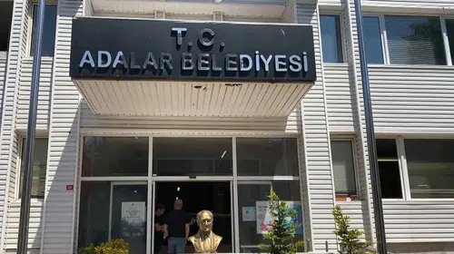 Adalar Belediyesi'nde başkanvekilliği seçimi AK Parti'ye geçti