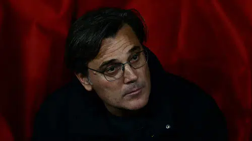 Bursa'daki İtalya maçında tribünlerden Montella ve TFF'ye istifa daveti