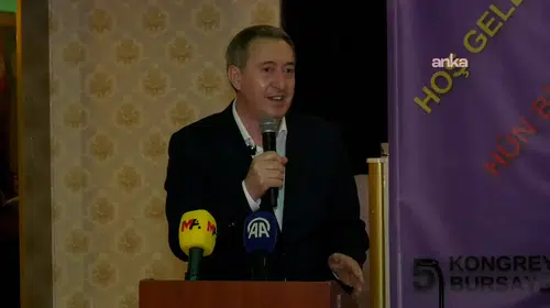 Bakırhan: Bir taraftan müzakere yaparız bir taraftan muhalefet