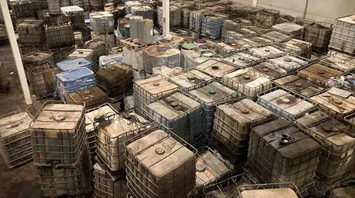 İzmir'de 600 bin liralık kaçak akaryakıt ele geçirildi
