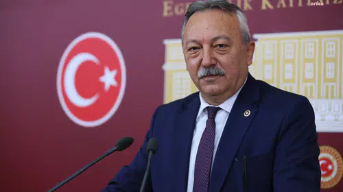 Tacettin Bayır'dan Eski Yol Arkadaşlarına İtidal Çağrısı: Yüzde 50+1 İçin Yeniden Yan Yana Gelebiliriz