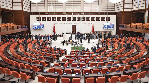 Muhalefetten fon krizi tepkisi: "Organize bir şekilde milleti soymuşsunuz"