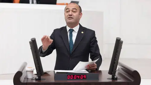 YENİ Partili Karabat: Fon listelerini 25 dakikada açıklarız, neden gizliyorsunuz?