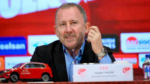 Sergen Yalçın A Milli Takım'da göreve başladı, Arda Güler ve Hakan Çalhanoğlu ile görüşecek