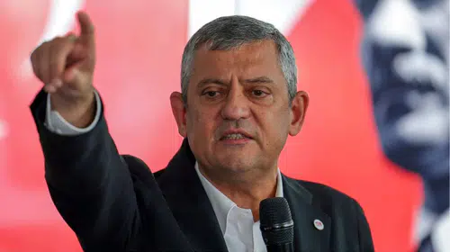 Özgür Özel: Çiftçiye 'Al ananı da git' diyen değil, efendisi diyen Cumhurbaşkanı olacak