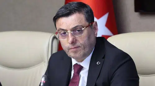 Serkan Bayram: Reis partiyi kapatsa daha çok oy alır, millet bize gerekeni yapar