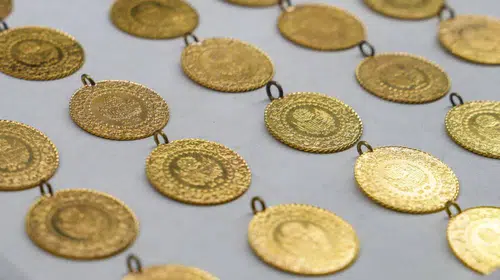 Gram altın 6 bin 415 liraya yükseldi, gözler Fed kararında