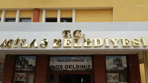 Milas Belediyesi'nde polis operasyonu: Giriş ve çıkışlar durduruldu