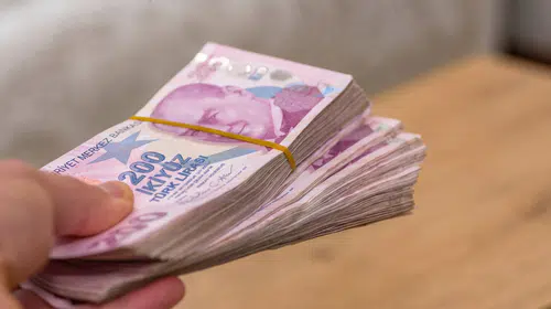 Emekli maaşlarında yeni dönem: 65 yaş üstü ve çalışanlar için ayrı tarife hazırlığı