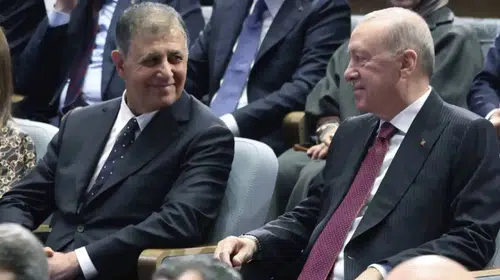 Başkan AK Parti'de, meclis çoğunluğu Yeni Parti'de.. Meclis kararları nasıl alacak?