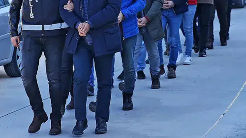 Konya merkezli FETÖ operasyonunda 5 şüpheli tutuklandı