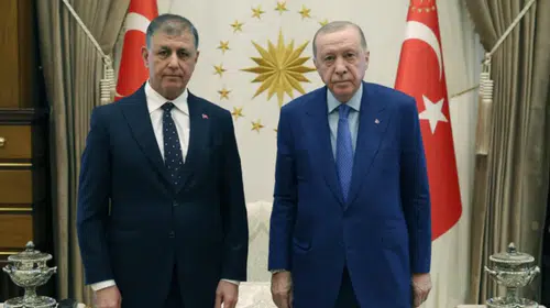 Cemil Tugay AK Parti'ye katılıyor, Erdoğan rozet takacak