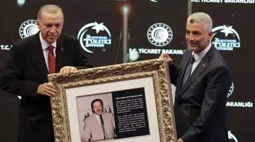 Cumhurbaşkanlığı ve 8 bakanlık hediye kalemine 39,8 milyon TL harcadı
