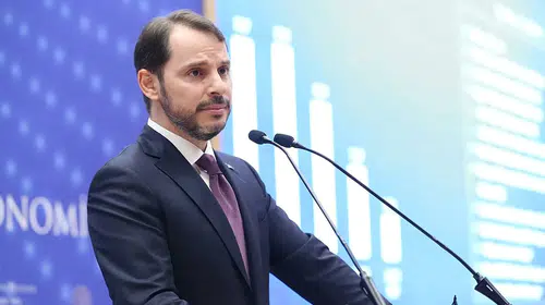 Berat Albayrak, Faik Öztrak ve Ümit Özale'ye dava açacağını duyurdu