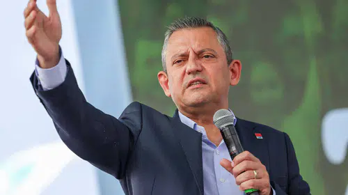 Özgür Özel: Vatandaşın devlete emanet ettiği parasına çöktüler
