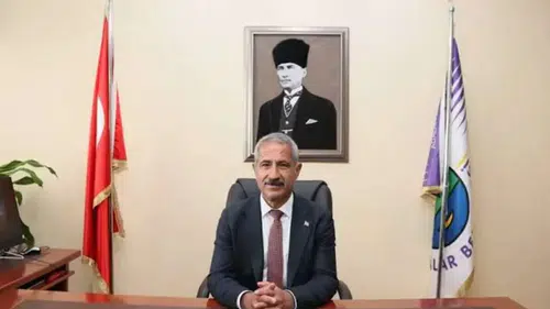 Adalar Belediye Başkanı Akpolat ile 34 kişi tutuklandı