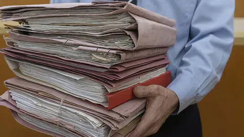 Borçluluk krizi derinleşiyor: Bireysel borçlar 6.5 trilyon lirayı aştı, icra dairelerinde dosya patlaması yaşandı