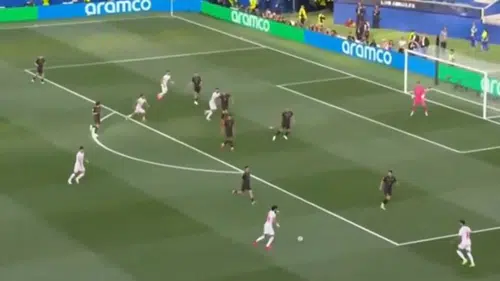 TRT spikeri Dünya Kupası maçında takımları karıştırdı