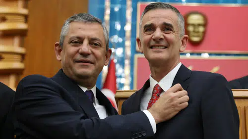 Ümit Dikbayır CHP'den istifa etti