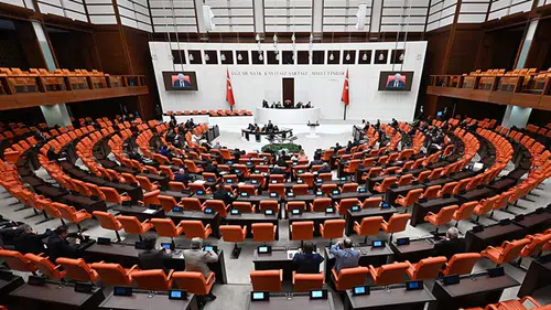 TBMM'de emniyet ve basın düzenlemelerini içeren teklife onay