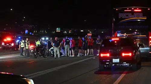 A Milli Takım'ın ABD'deki konvoyunda kaza: Bir polis yaralandı