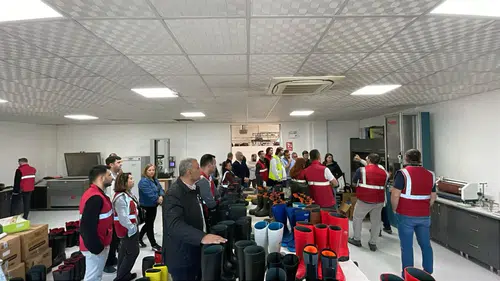 Manisa Büyükşehir’de iş güvenliği uzmanlarına KKD eğitimi