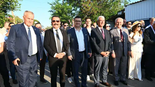 Manisa Büyükşehir Belediyesi Heyeti Güzelyurt Portakal Festivali’ne katıldı