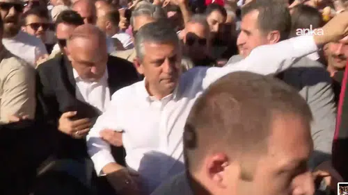 Özel'den Gaziantep'te iktidar mesajı: Bizi durduramayacaklar