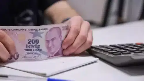SGK prim borçlarını maaşlardan otomatik olarak tahsil edecek