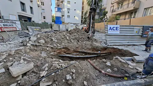 Kazı hatası Alsancak'ı susuz bıraktı