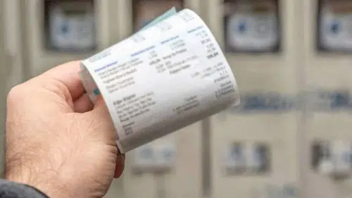 Dün elektrik tüketimi saat 21.00'de en yüksek seviyeye ulaştı