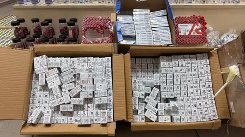 İzmir'de steroid kaçakçılığına büyük darbe: 11 milyonluk uyuşturucu ele geçirildi