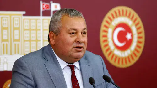 Cemal Enginyurt’tan YENİ Parti eleştirilerine sert tepki