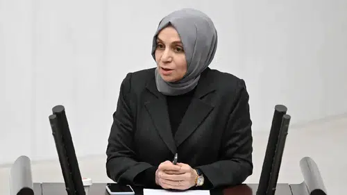Leyla Şahin Usta, Bolu’da trafik kazası geçirdi