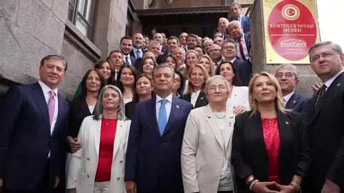 Özgür Özel'in dokunulmazlık fezlekelerinde son durum ne