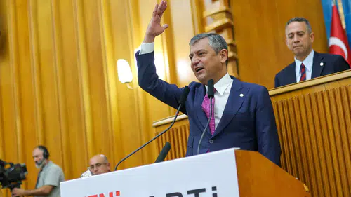 YENİ Parti'ye iki günde 110 bin üyelik başvurusu yapıldı