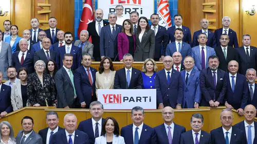 Yeni Parti milletvekillerinden Özgür Özel'e tam destek bildirisi