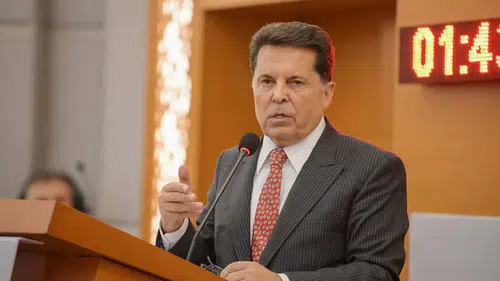 Hapis cezası alan Ahmet Özer: Göreve dönmemin önünde engel kalmadı