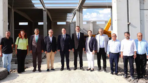 Kula’da Üreticileri Sevindiren Proje