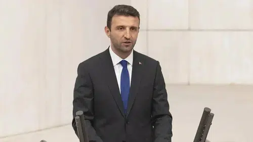 AK Partili isimden skandal sözler! Barınma sorunundan gençleri sorumlu tuttu