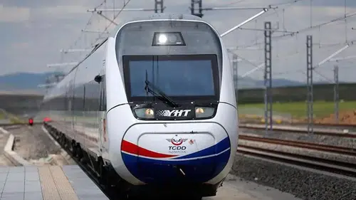 Ankara-Kayseri arası hızlı trenle 1 saat 45 dakikaya inecek