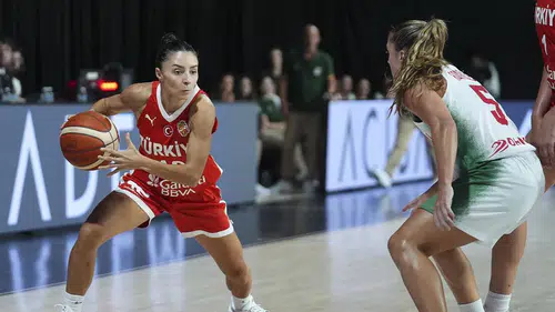 A Milli Kadın Basketbol Takımı Portekiz'i yine mağlup etti
