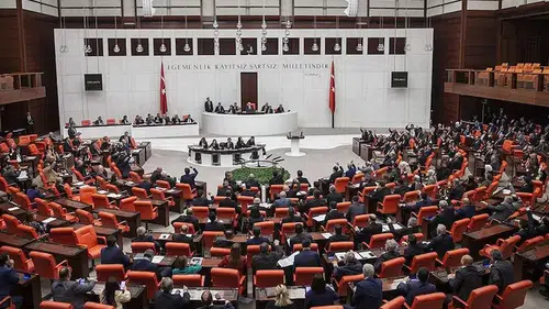 Ankara kulisleri bu iddiayla çalkalanıyor: İki vekil AK Parti ve DEM Parti'ye geçerse grup düşecek