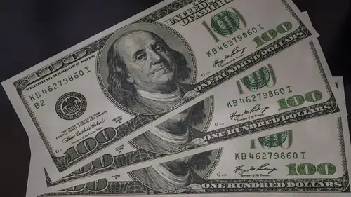 Dolar endeksi Fed beklentileriyle 2 ayın zirvesine çıktı